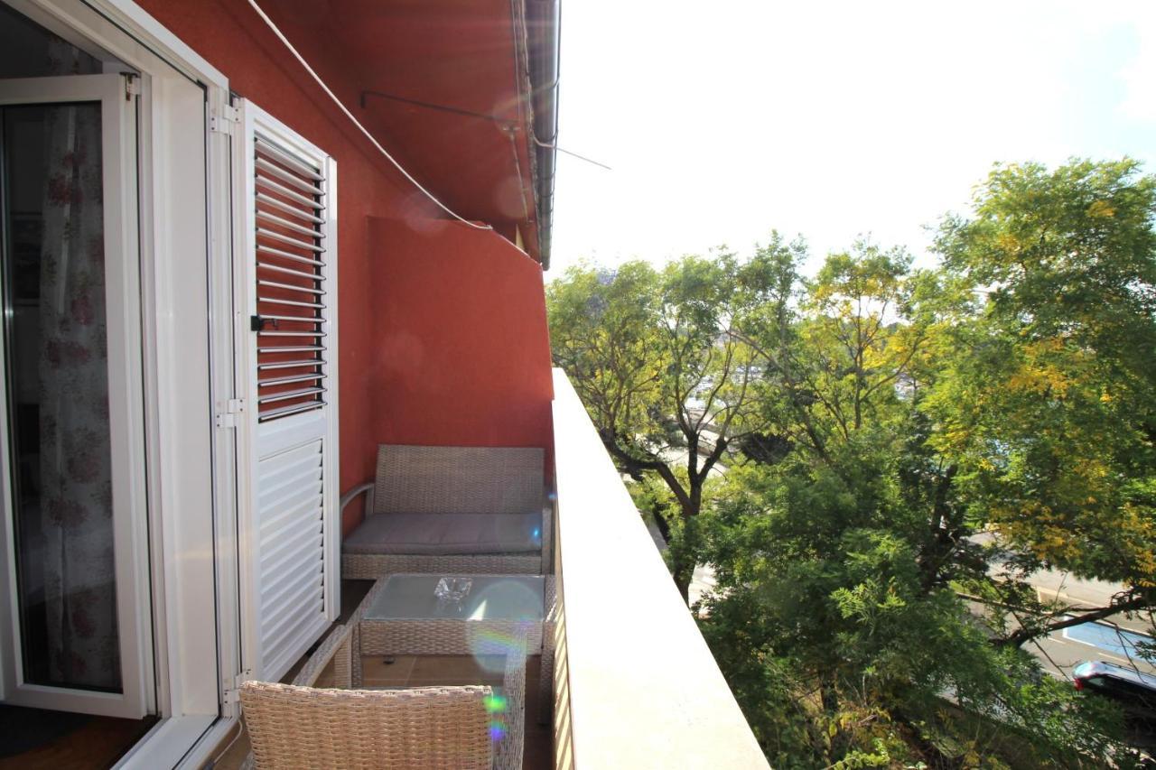 Apartment Agata In City Center Poreč Exterior foto