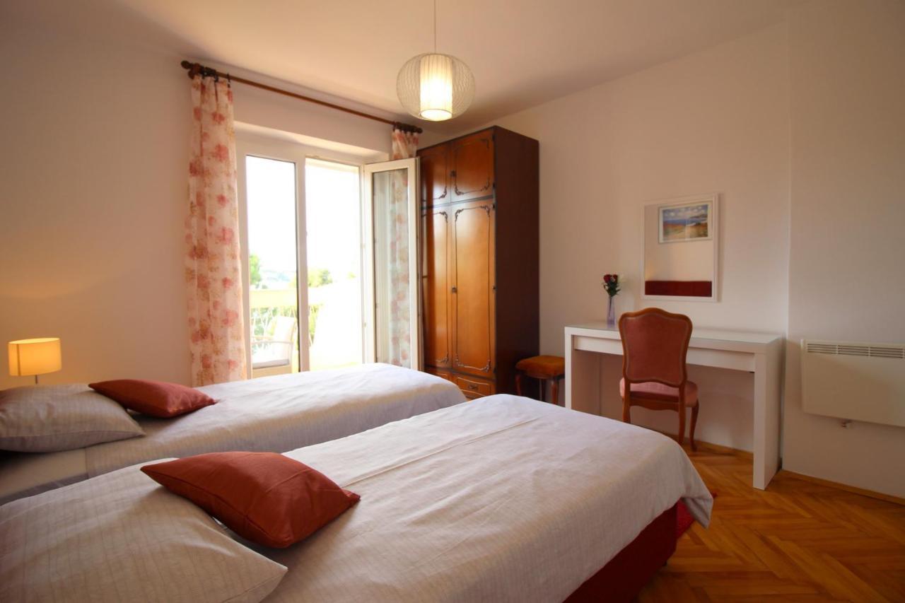 Apartment Agata In City Center Poreč Exterior foto